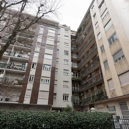 Porta Genova - Voghera - Bilocale Con Balcone Apartament